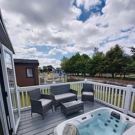 Wentbridge With Hot Tub * Γιορκ