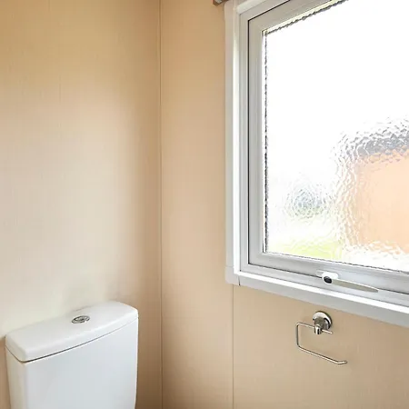Holiday home Wentbridge With Hot Tub