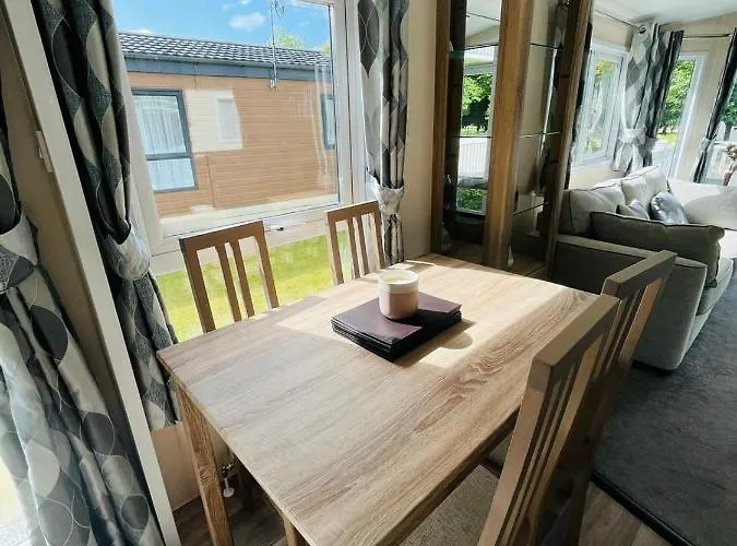 度假居 Wentbridge With Hot Tub *