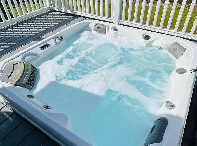 Wentbridge With Hot Tub * 约克