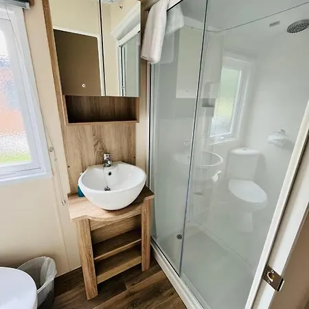 Wentbridge With Hot Tub * York